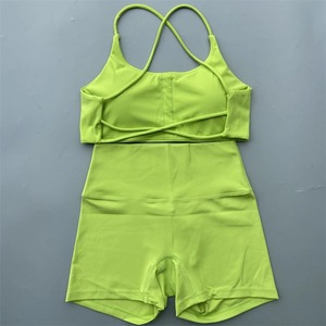 Yoga Shorts Ensemble Gym Sport Ensemble 2 Pièces Femmes Workout Outfit Fitness Costume Cross Bretelles Soutien-Gorge Taille Haute Shorts Running - Product Image 2