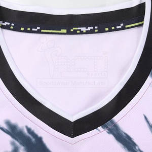 2023 hommes vêtements de sport Sublimation Football uniforme Shorts manches maillot de Football en gros sport Sublimation Football uniforme - Product Image 4