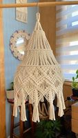 Canopée suspendue en macramé artisanale avec franges douces, couleur personnalisable et durable, décoration moderne et élégante pour la maison, idéale pour un anniversaire