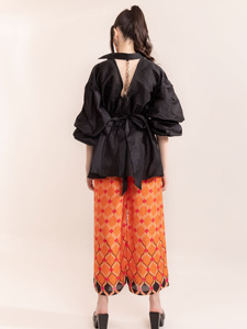 Nouveauté Ensemble deux pièces pour femmes Black Beauty Pantalon tissé orange Dragon de feu Chemise écologique pour femmes et filles à bas prix - Product Image 4