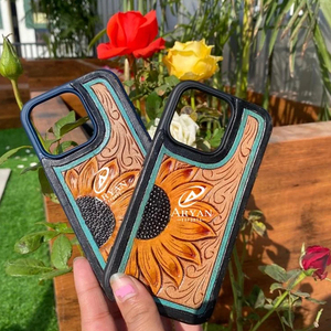 เคสโทรศัพท์หนังเครื่องมือทำมือสไตล์ตะวันตกสินค้ามาใหม่เคสมือถือ15นิ้วหรูหราสไตล์วินเทจ - Product Image 1