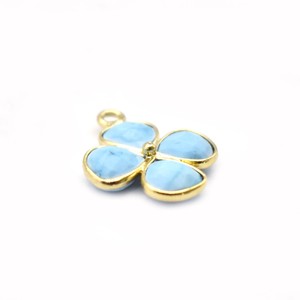 Colgante de flor turquesa-Forma de corazón para abalorio pequeño de piedras preciosas, conjunto de bisel chapado en oro hecho a mano, regalo de encanto elegante para ella - Product Image 2