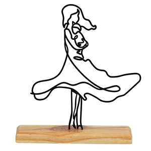 Estatua Artística de Dama en Metal Negro con Base de Madera, Centro de Mesa Perfecto para Decoración Elegante del Hogar, Procedente de la India - Product Image 1
