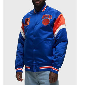 Chaqueta Universitaria Personalizada con Bordado de Equipo, Chaqueta Universitaria de Seda, Chaqueta Bomber de Satén para Hombre - Product Image 2