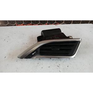PEUGEOT 2008 1ère Série (13>) Grille d'aération du tableau de bord côté droit 9673131677 YHX - Product Image 4