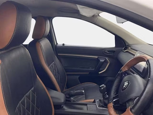 Perfectamente 2022 Renult Kiger RXT MT volante a la derecha - Product Image 2