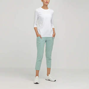 T-shirts à manches longues pour femmes en mélange polyester/coton écologique de haute qualité - Vente en gros, tailles plus grandes, couleurs et logos personnalisables - Product Image 4