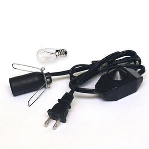 Lampe au sel de l'Himalaya sculptée à la main de taille et de poids personnalisés Style Feng Shui avec Love Design Produit d'artisanat naturel - Product Image 4