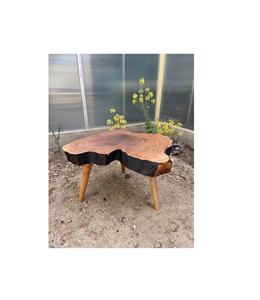 Mesa de Centro de Madera Hecha a Mano de Primera Calidad con Acabado Natural, Perfecta para Espacios de Decoración del Hogar Contemporánea - Product Image 1