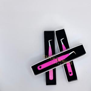 Pinzas para Pestañas de Acero Inoxidable con Punta de Fibra Duradera, Diseño de Corazón Recortado, Recubrimiento en Polvo Rosa Claro, 90 Grados - Product Image 6