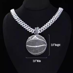 Colgantes y dijes de joyería fina cruzada de estilo cubano con corte redondo VVS diamante chapado en oro helado Hip Hop encanto hecho de plata - Product Image 3