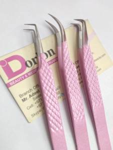 แหนบปลายขนตาปลอมสีชมพูแบบจับเพชรสั่งติดฉลากส่วนตัวได้90องศาแหนบต่อขนตาแบบรัสเซียปรับแต่งได้ - Product Image 4