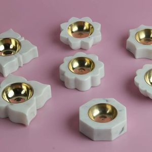 Porte-bougie chauffe-plat en marbre métallique haut de gamme, conçu pour une décoration intérieure luxueuse, design écologique, surface polie, rehausse l'ambiance chaleureuse - Product Image 6