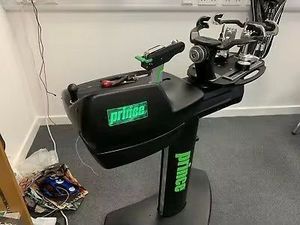 NOUVEAU : Machine à cordage de tennis électronique Prince P7000 OEM DIY avec garantie d'un an et accessoires complets - Product Image 2