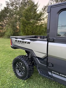 Polaris Ranger 1500 XD Northstar Ultimate Turbo Automatique R16 Dark Left 2024, 1 propriétaire. Seulement 625 miles, état comme neuf ! - Product Image 2