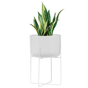 Elegante maceta de Metal de Color plateado con soportes, macetas de suelo de interior modernas personalizadas hechas a mano de hierro para Material sólido - Product Image 3