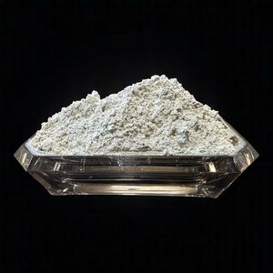 Argile de bentonite de terre de blanchiment raffinée d'Inde | Clarificateur d'huile de qualité supérieure pour huiles comestibles, biocarburants et applications industrielles - Product Image 1