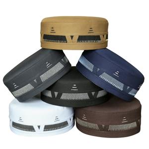 Chapeau de prière islamique traditionnel Al-Qaws pour hommes, 6 couleurs disponibles, vente en gros OEM, accessoires de couvre-chef musulman - Product Image 1