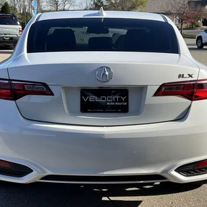 รถมือสอง ปี 2017 อาคูร่า SLX 2.4L เทอร์โบ ขับเคลื่อนสี่ล้อ เบาะหนัง รถซีดาน ตัวถังสีอ่อน เกียร์อัตโนมัติ พวงมาลัยซ้าย ล้อแม็ก R18 - Product Image 1