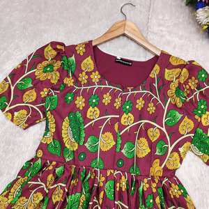 Hermoso maxi de algodón suave hecho con la hermosa mezcla de estampado Kalamkari - Product Image 2