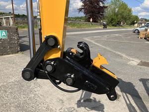 Original Used JCB 25Z-1 Mini Crawler Excavator Yellow Track Mounted 0.06m Bucket Capacity High Digging Power - Product Image 2
