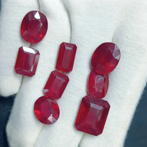 Prix de gros Pierres précieuses Mehrajudin Rubis naturel en vrac Évaluation tierce 3-5 carats Rouge Différentes tailles et formes Juillet - Product Image 1