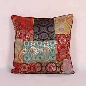 Funda de cojín con parche de brocado multicolor para fundas de almohada y cojín - Product Image 2