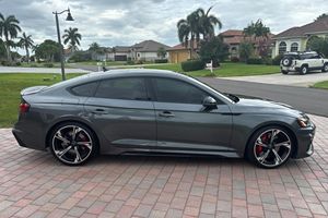 Audi RS 5 Sportback 2024, pneus R18, faible kilométrage, bon moteur, titre propre - Product Image 3