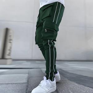 Pantalon de survêtement décontracté pour homme, style streetwear, avec bande réfléchissante, multi-poches, cargo empilé, taille mi-haute, teint en pièce - Product Image 5
