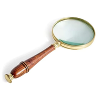 Loupe nautique artisanale Calvin en métal poli avec support, accent décoratif vintage fait main, poignée jaune, forme ovale