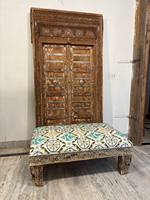 Chaise longue Deewan en bois fabriqué à la main avec rembourrage en textile Suzani Design indien traditionnel canapé de meubles de décoration intérieure