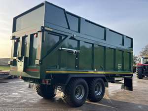16 Ton TB Silage <b>Trailer</b> Hydraulic Tipping Heavy Duty Dump <b>Trailer</b> for Tractor Feed Transport - Product Image 5
