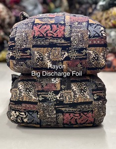 Tissu de rayonne de viscose pure de qualité supérieure pour robes 56 largeur, lisse et confortable, parfait pour les vêtements de mode, léger - Product Image 3