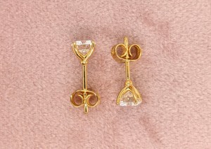 Pendientes de tuerca clásicos para mujer de 2.0 ct con forma de marquesa, oro macizo de 14K, 1 ct por piedra, moissanita DEF VVS - Product Image 2