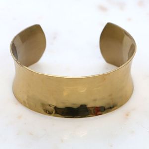 Brazalete de Latón Plateado con Grabado de Texto Personalizado, Elegante Brazalete Abierto para Mujer, Joyería al por Mayor - Product Image 2