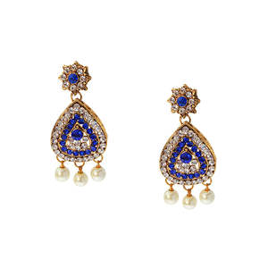 Vivant 1102321 Conjunto de joyería fina Collar chapado en oro con Maang Tikka Elegante y elegante - Product Image 6