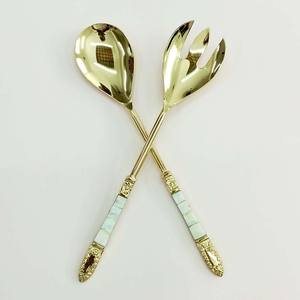 Nouveaux ustensiles de service cuillère et fourchette de serveur de salade de haute qualité pour mariage et cuisine ensembles de table à manger au design royal - Product Image 6