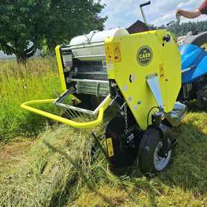 Mini Enfardadora Redonda de Heno y Paja MRB0850 con Bomba de Motor 4160V y Componentes Centrales de Engranajes para Uso Agrícola, Mini Enfardadora Cuadrada de Heno - Product Image 1