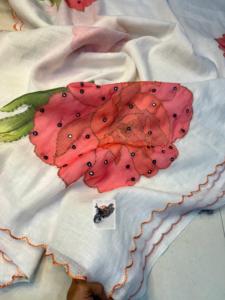 Nouveauté : Sari en lin lourd pour mariage avec bordure Aarco et broderie miroir, Inde - Product Image 4