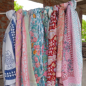 Toalla de Playa Hawaiana Lavalava, Fabricante Profesional, Estampado Floral, Toalla de Playa Personalizada para Mujer, Cómodo Pareo de Baño - Product Image 1