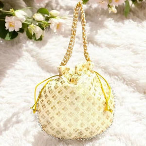 Bohemian Style Embroidery <b>Pearl</b> Evening <b>Clutch</b> <b>Bags</b> Fancy Design Handmade Customizable Lining Wholesale - Product Image 1