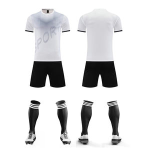 เสื้อฟุตบอลคอวีแขนครึ่งท่อนผ้าโพลีเอสเตอร์100% โลโก้ตามสั่งสไตล์ใหม่ - Product Image 5