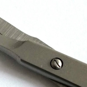 Ciseaux à cuticules professionnels et pointus pour manucure, ciseaux à petites cuticules incurvées à ongles extra fins, pointe émoussée, meilleurs ciseaux à manucure - Product Image 4
