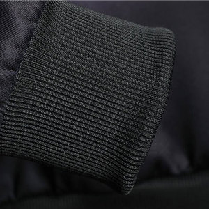 Sweats à capuche légers et à faible quantité minimale de commande pour hommes à vendre Fabriqués dans les meilleurs matériaux - Product Image 6