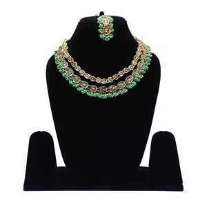 Joyería Tradicional India para Bodas - Elegante Conjunto de Gargantilla Kundan con Cuentas Verde Menta - Product Image 3