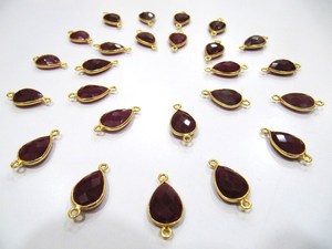 Ruby <b>Heart</b> Shape Briolette Bezel Connectors Charms Size 10x14mm Semi Precious Stone Double Loop High Quality Silver/Gold/<b>Black</b> - Product Image 2