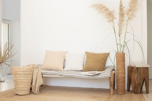 Panier à linge conique en feuilles de palmier tressées à la main de style marocain, suspendu, à tissage ouvert, pour rangement de vêtements, chambre d'enfant et salon - Product Image 2
