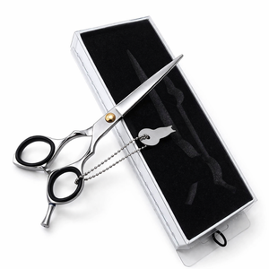 กรรไกรตัดผมมืออาชีพขนาด 6.5 นิ้ว สแตนเลสสตีล คมกริบ สำหรับร้านทำผม รับผลิตแบบ OEM - Product Image 1