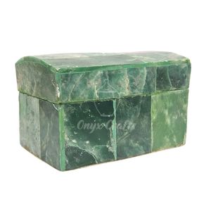 Joyero de Mármol Verde Ónix Hecho a Mano, Sostenible, Moderno y de Lujo, con Detalles en Latón, Almacenamiento para Anillos y Collares, Decoración Elegante con Piedras - Product Image 2