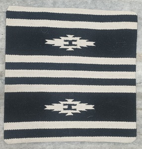 Funda de Cojín Moderna Cuadrada con Diseño Floral Tejido, Cierre de Cremallera, Lavable, Personalizable, Diseño Cosido, para Hogar y Hotel, 250g - Product Image 5